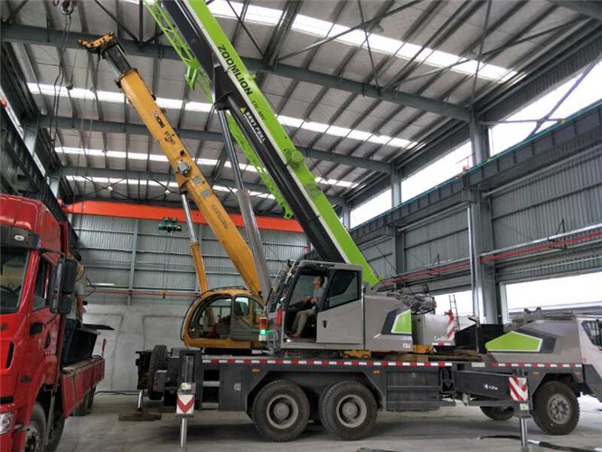 龙泉驿区高空车出租需要注意哪些安全事项？